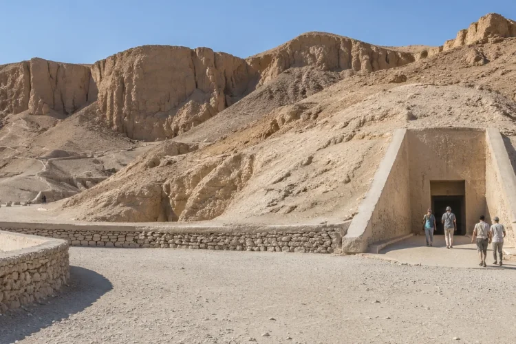 valley of the queens